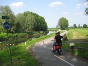 Fietspad langs Valleikanaal